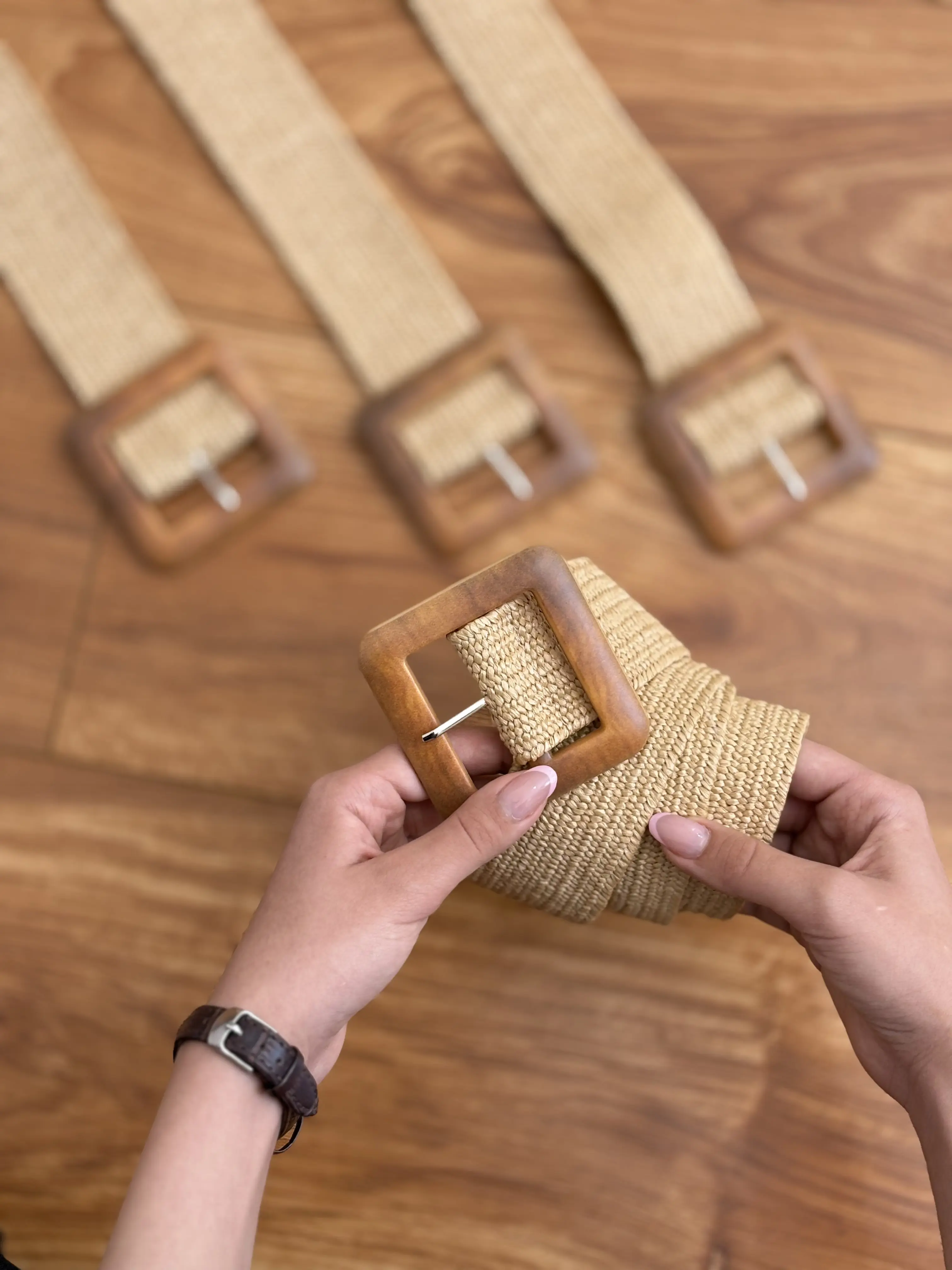 کمربند زبانه دار وارداتی